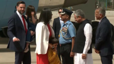 US Vice President JD Vance arrived in Delhi, Ashwini Vaishnav welcomed him