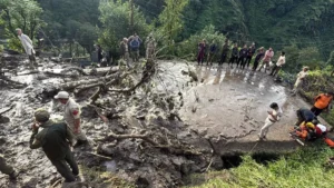 Jammu and Kashmir's Ramban Cloudburst, three dead, five missing