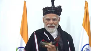 Prime Minister narendr modi arrives in aizawl