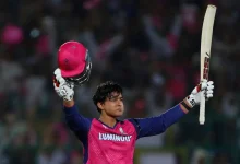 15-year-old-record-breaking-debut