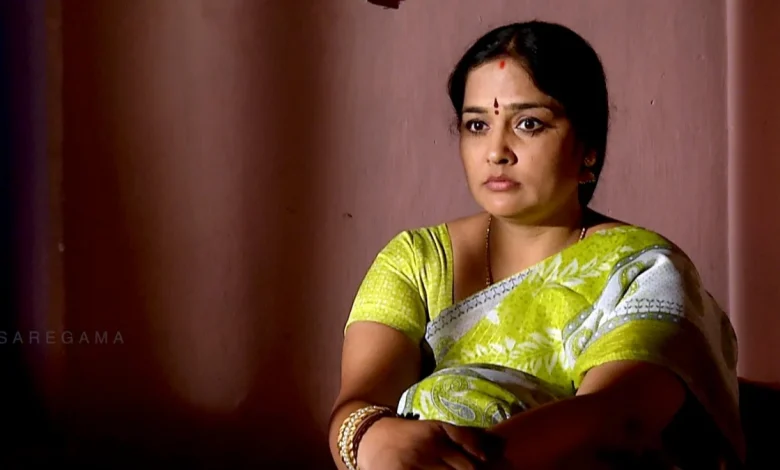 body-double-meena-kumari-scene