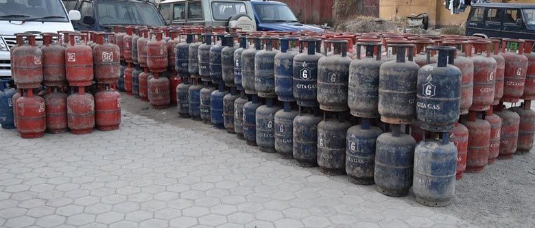 cooking-gas-black-market-police-action