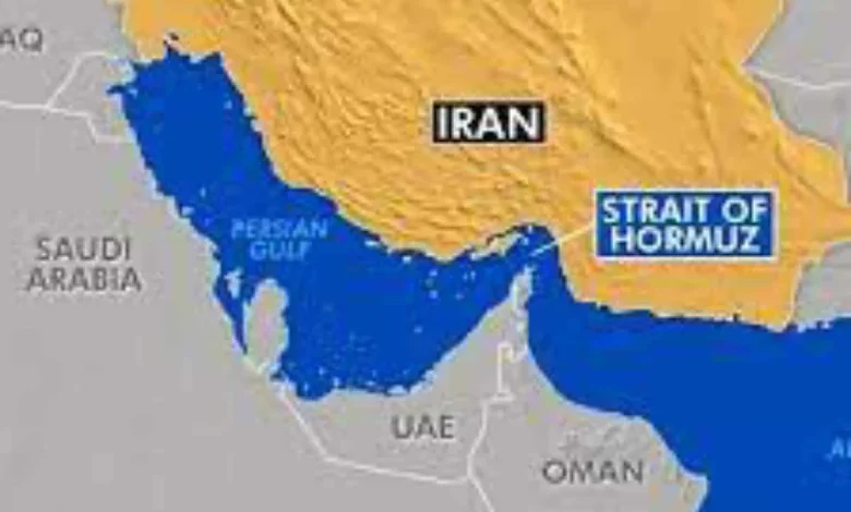iran-allow-ships-strait