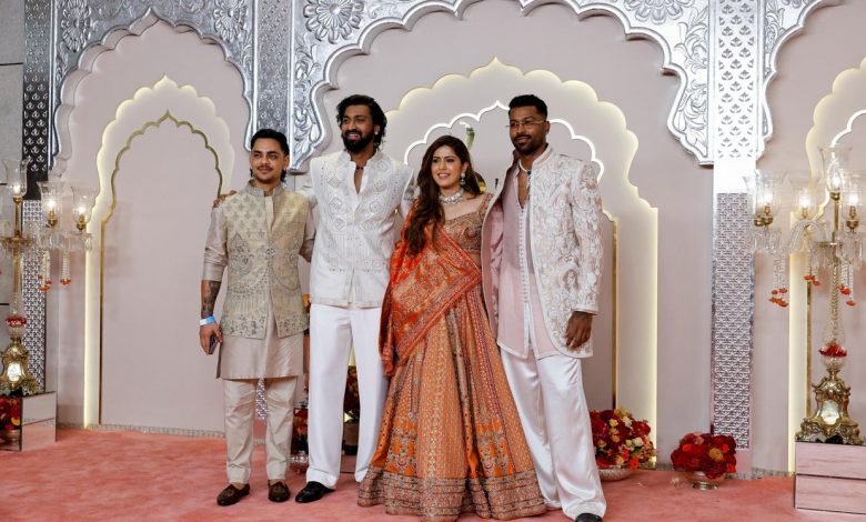 kritika-wedding-cricket-host