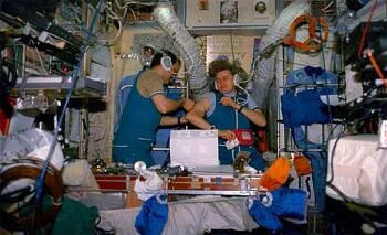 microgravity-immune-system-impact