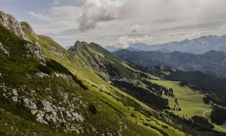 mughal-e-azam-song-recorded-bathroom