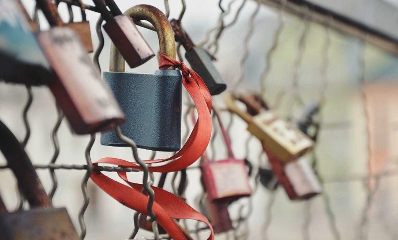 oil-crisis-impact-india-bengaluru-restaurants