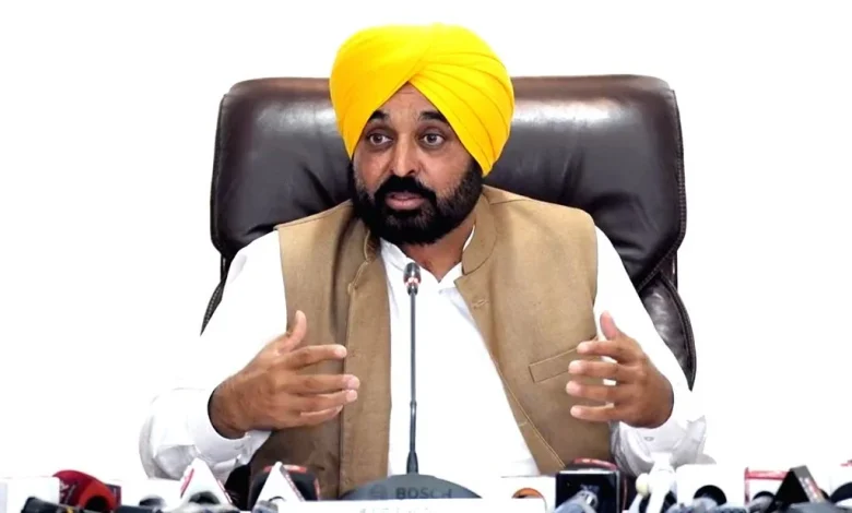 punjab-cm-dismisses-minister-laljeet