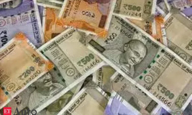 rupee-fall-95-mark-reasons