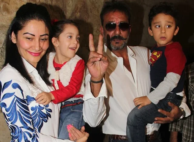 sanjay-dutt-anger-paparazzi