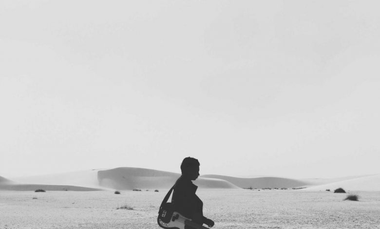 son-returned-home-in-tricolor