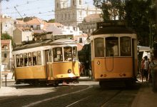 stock-crash-company-shares-lock