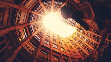 why-om-birla-will-not-sit-on-chair