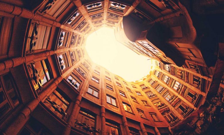 why-om-birla-will-not-sit-on-chair