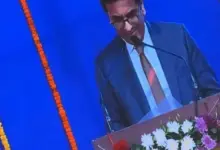 15-year-old-girl-suffers-pain