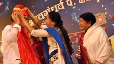 aruna-irani-asha-bhosle-tribute