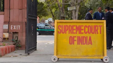 bengal-sir-officials-held-hostage