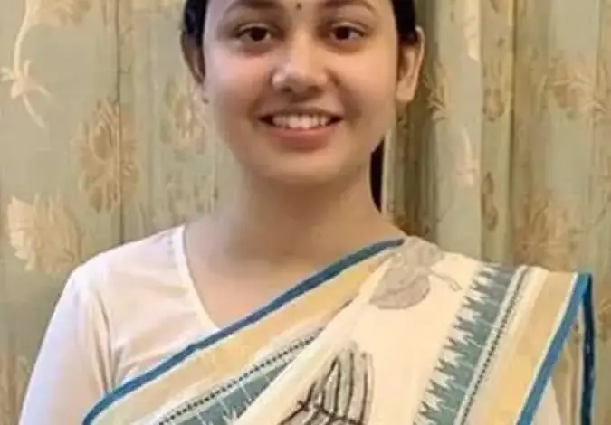 cobra-in-tina-dabi-house-rescue