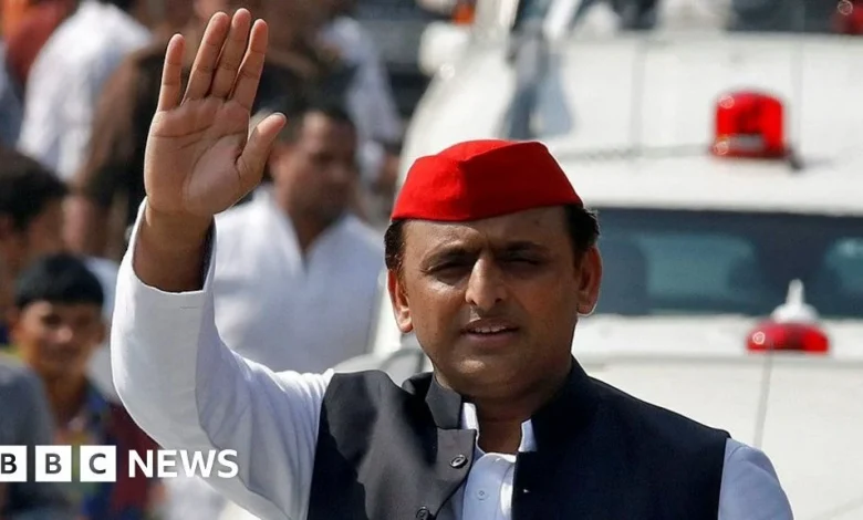 controversial-hoardings-in-up