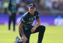 cricketers-caught-vaping-controversy