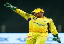 csk-future-youth-batsman-dhoni-reaction