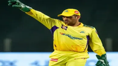 csk-future-youth-batsman-dhoni-reaction
