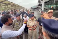 delhi-airport-aircraft-wings-collision