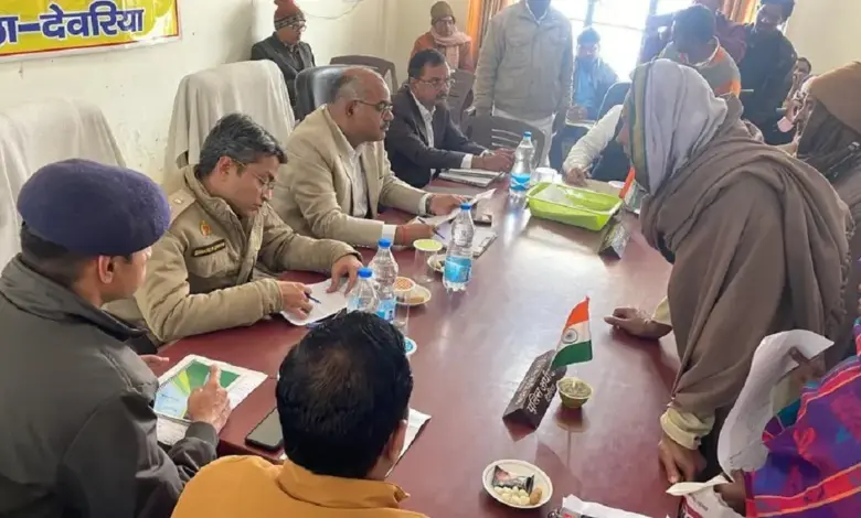 deoria-sdm-suspension-officials