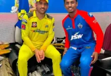 dog-on-pitch-abhishek-porel-video