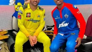 dog-on-pitch-abhishek-porel-video