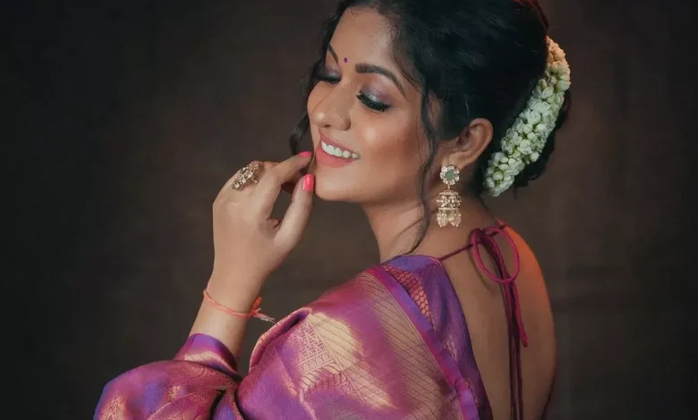 eeshi-maa-pregnancy-glamorous