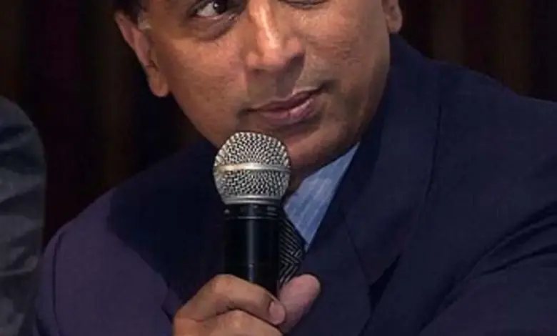 gavaskar-support-ashwin-pagalpan