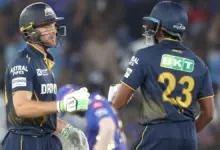 ipl-gujarat-wickets-buttler-out