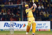 ipl-gujarati-player-bat-issue