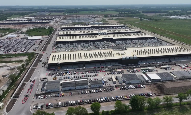 iran-attacks-amazon-bahrain-data-center