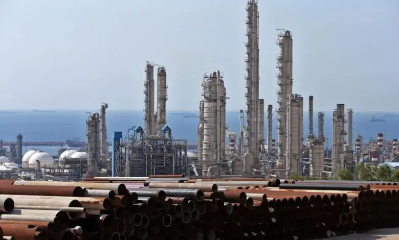 iran-conflict-hormuz-straits-impact