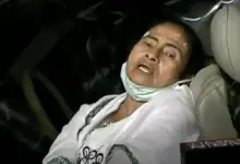 mamta-banerjee-sit-in-protest-bhowanipur