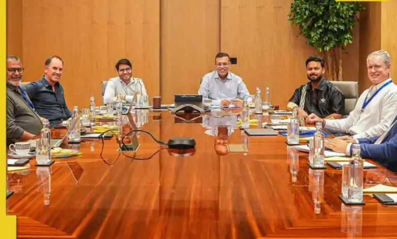 pant-leaves-lsg-before-ipl-2026