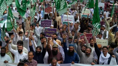 petrol-bomb-parliament-pakistan