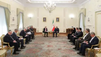 putin-steps-in-iran-war-ending