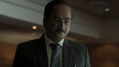 r-madhavan-seen-watching-dhurandhar-2