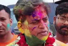 ravi-kishan-madhuri-dixit-dye