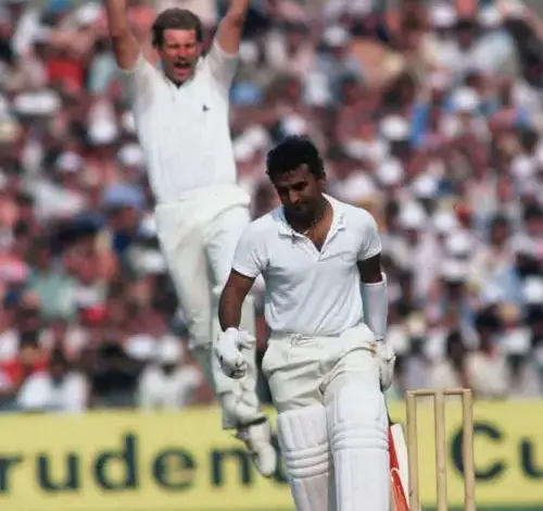 sunil-gavaskar-dhurandhar-2-tickets