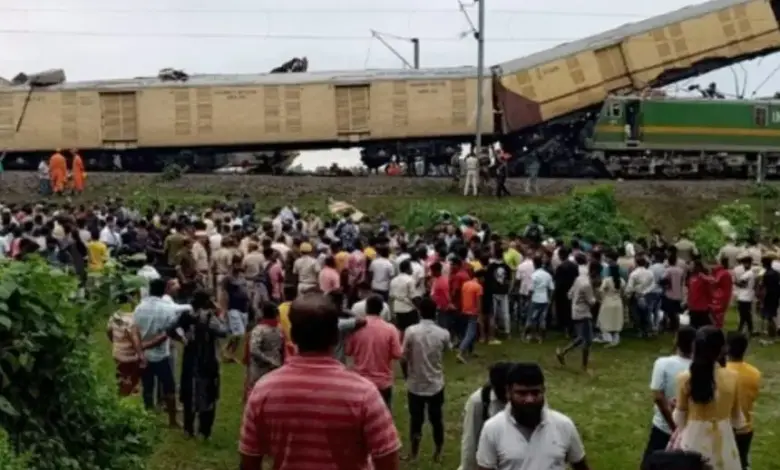 train-accident-breaking-news