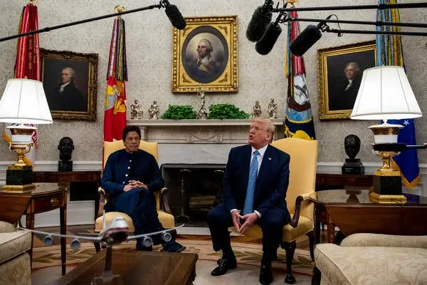 trump-threatens-iran-islamabad-peace-talks-fail