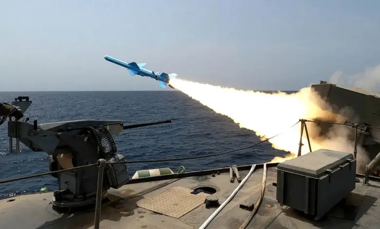 us-destroyer-in-hormuz-iran-reaction