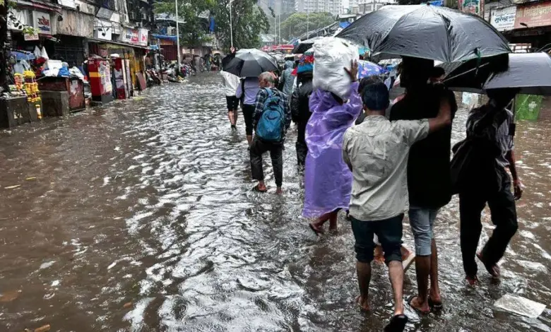 weather-alert-thunderstorm-rain-28-april