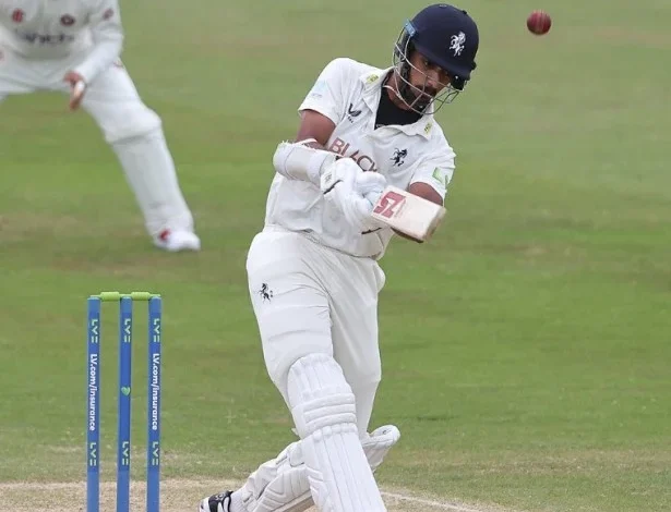 who-is-this-beautiful-girl-from-kashmir