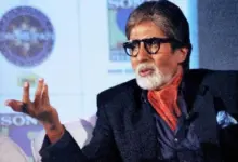 abhishek-amitabh-bachchan-viral-moment