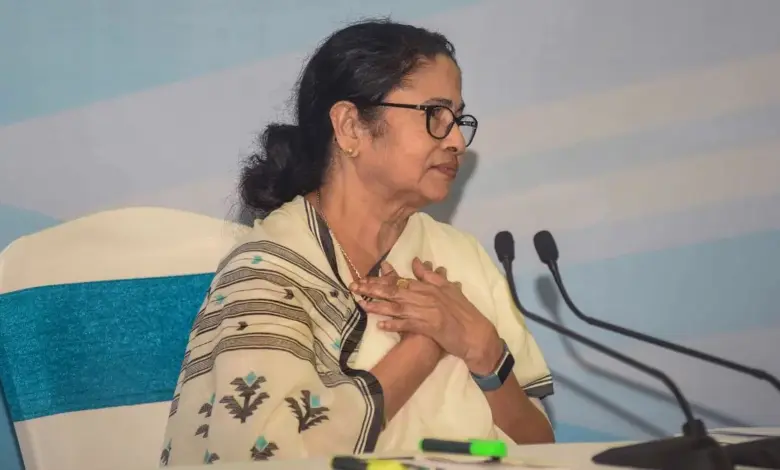 counting-table-bjp-celebration-mamata-message